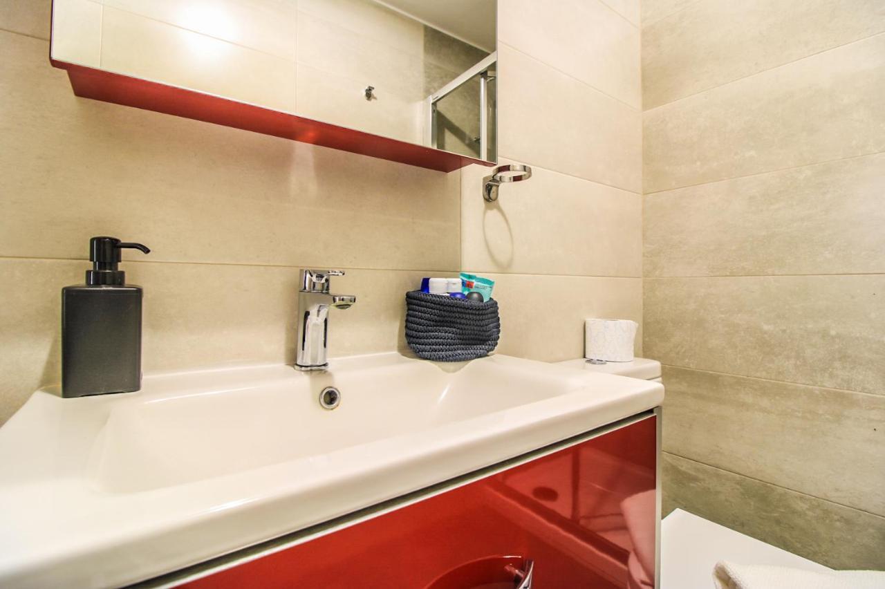 Lujoso Apartamento Centro Ciudad, Parking Privado Gratuito Murcia Exteriör bild
